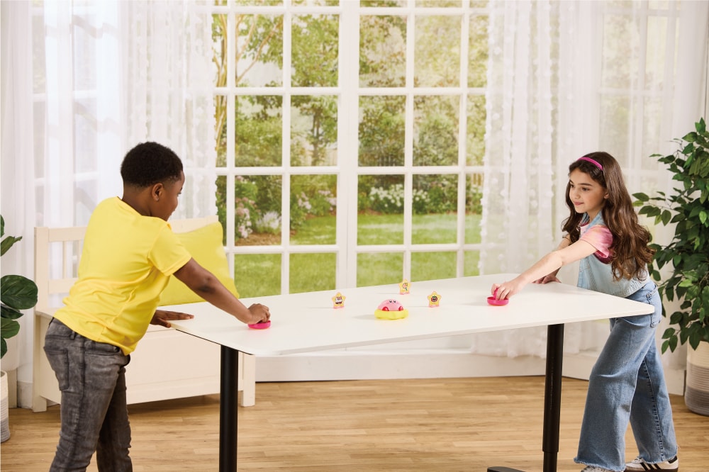子どもが遊んでいるイメージ