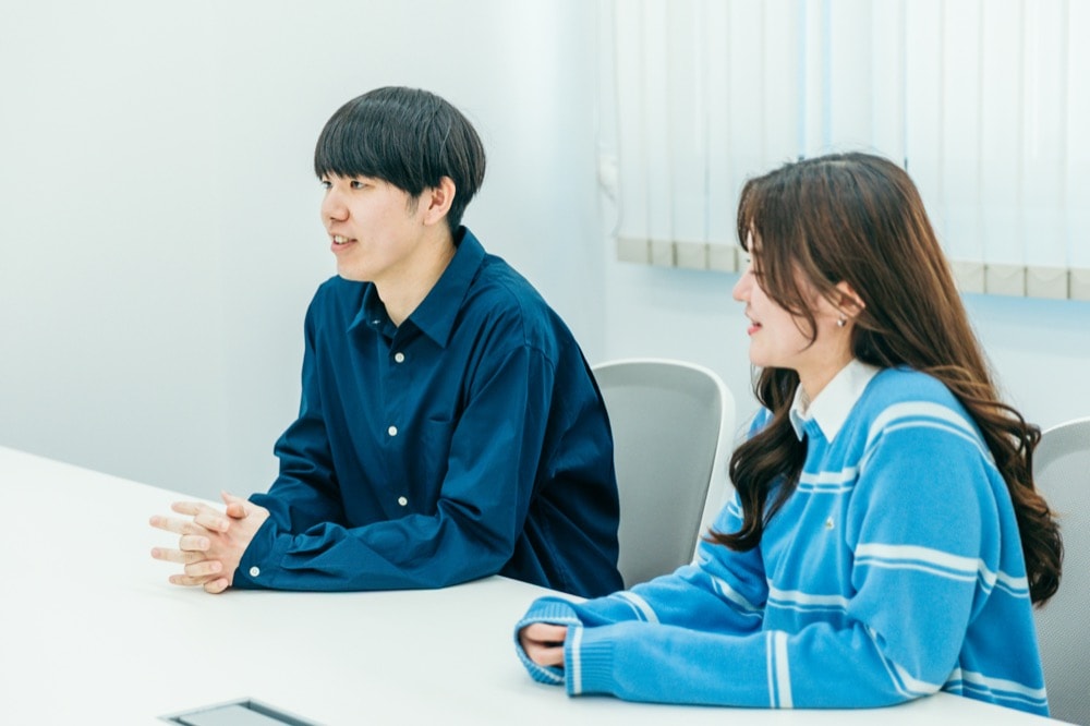 一緒に働く先輩社員や部署全体の雰囲気はどうでしたか？