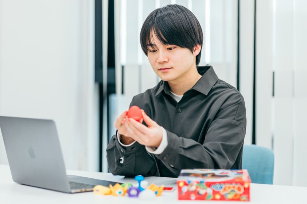 雑談から生まれるアイデア！自由な雰囲気が魅力