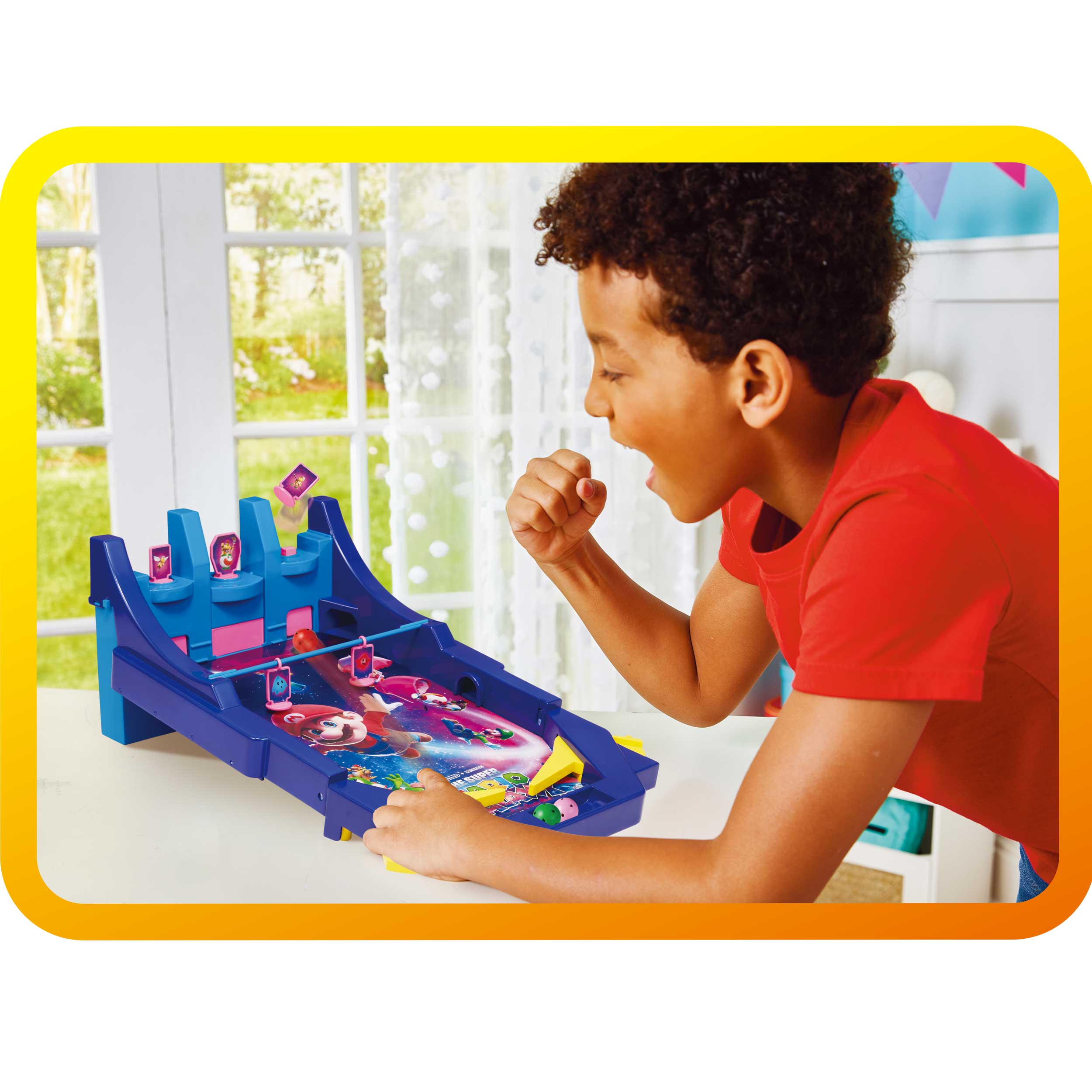 子どもが遊んでいるイメージ